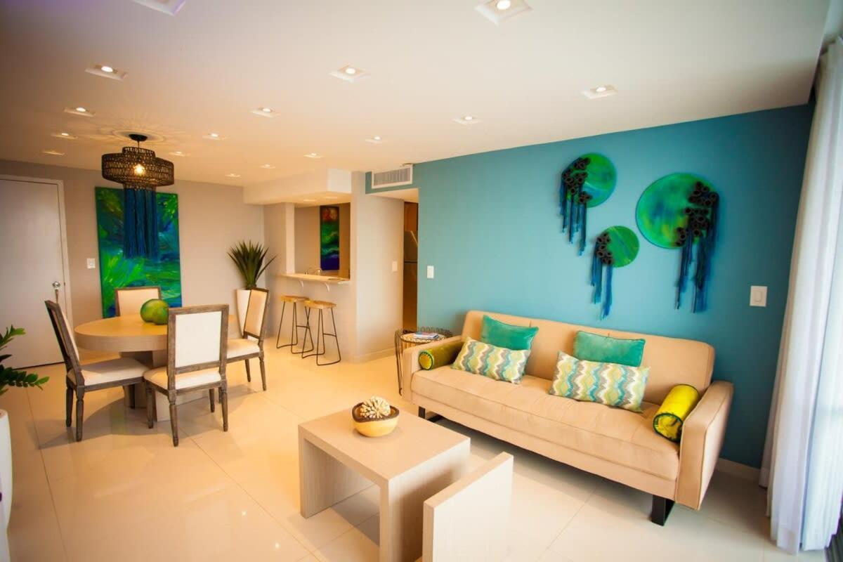 2Br Gem Ocean Front Building Isla Verde Beach 산후안 외부 사진