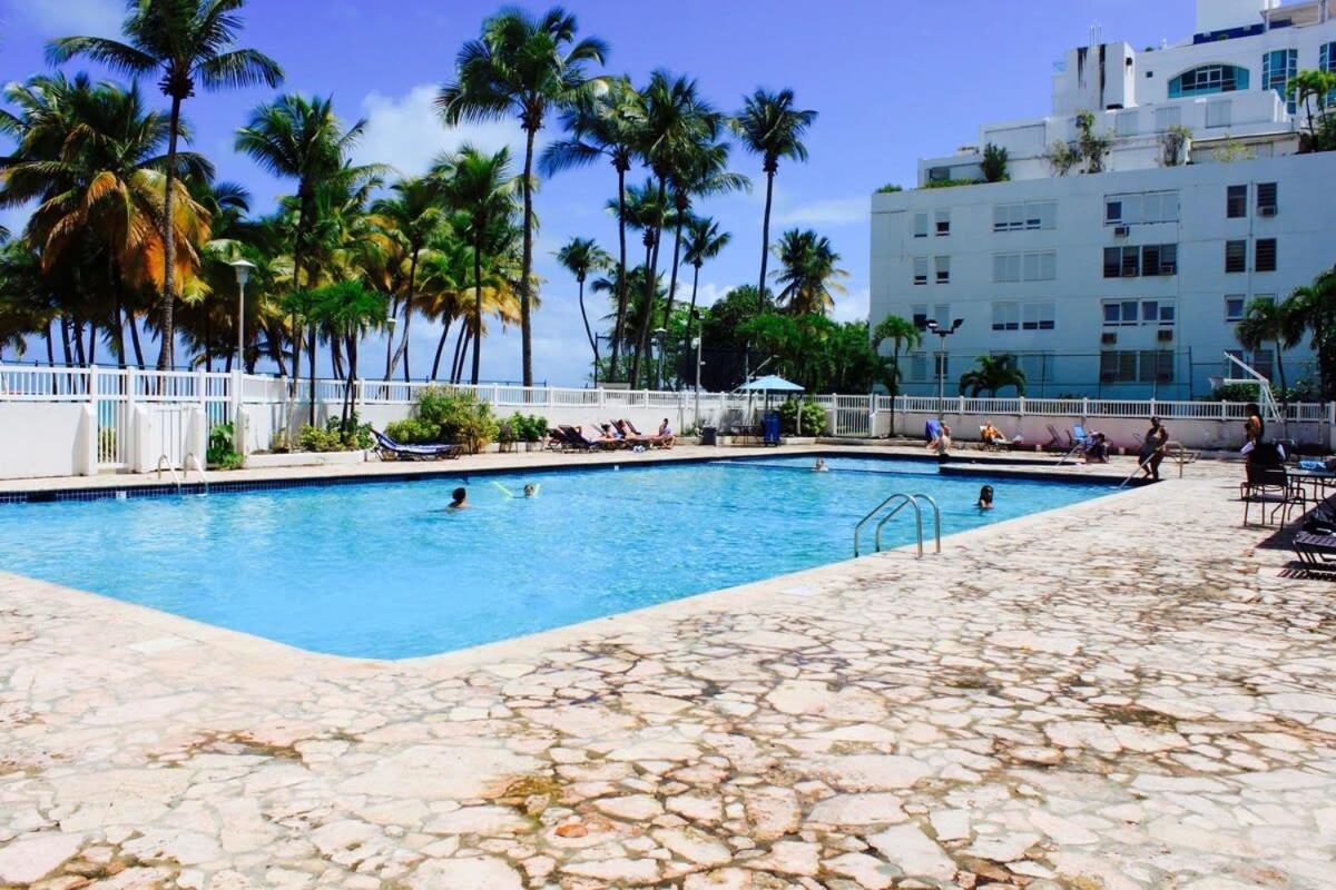 2Br Gem Ocean Front Building Isla Verde Beach 산후안 외부 사진