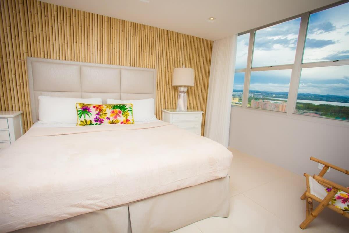 2Br Gem Ocean Front Building Isla Verde Beach 산후안 외부 사진